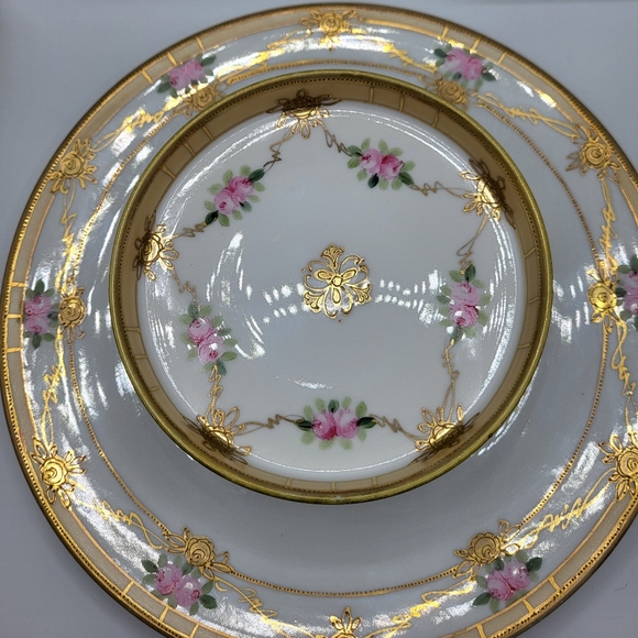 VTG Nippon Tiered Cheese Crackers Dish Handpainted Pink Roses Gold Trim Flowers - Picture 4 of 10